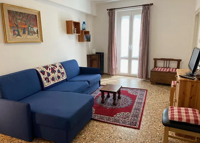Polly\'S Apartment 3 Floor